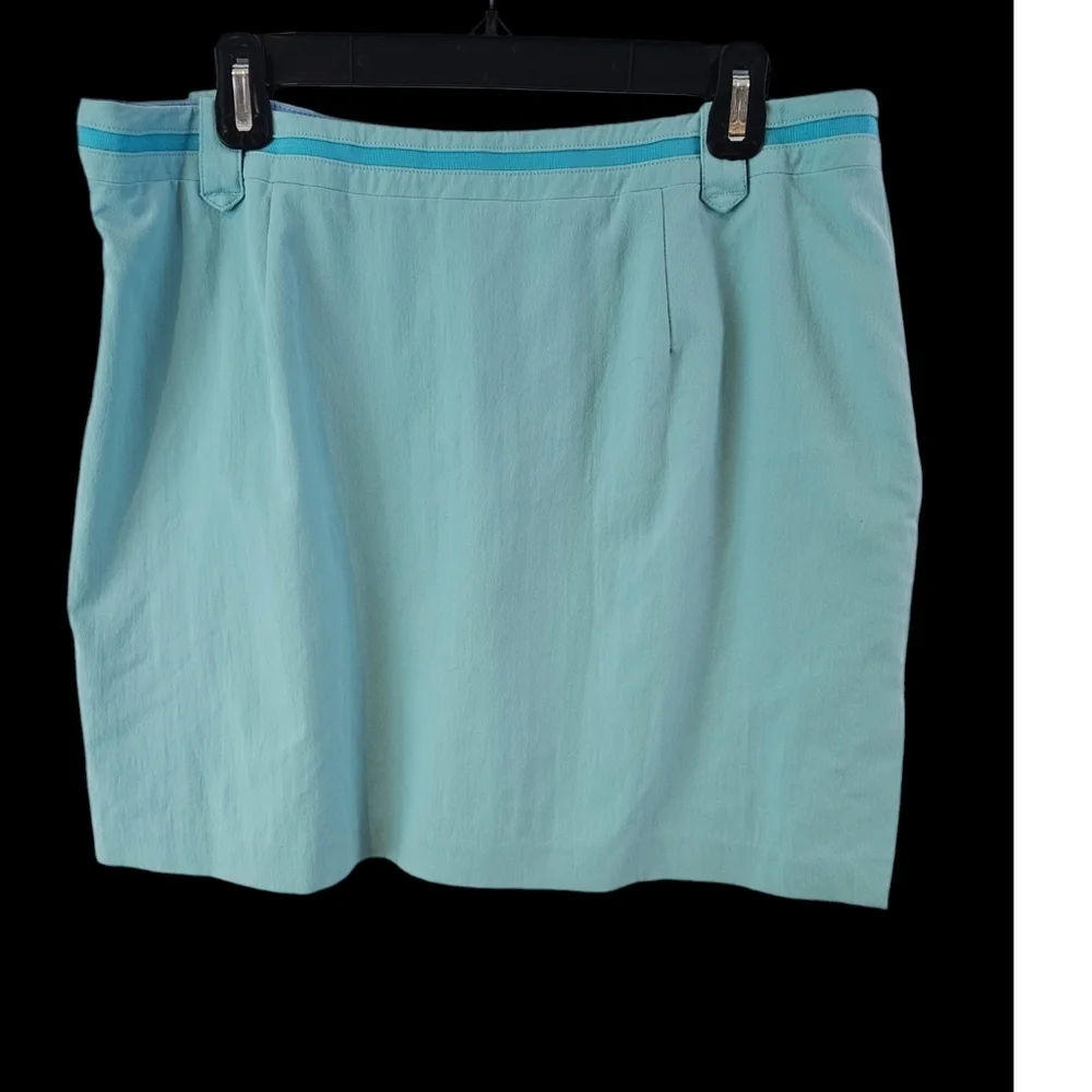 Tehama Nancy Haley Size 12 Blue Skort